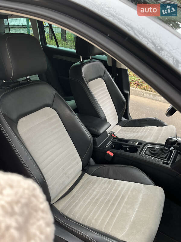 Универсал Volkswagen Passat 2016 в Хмельницком