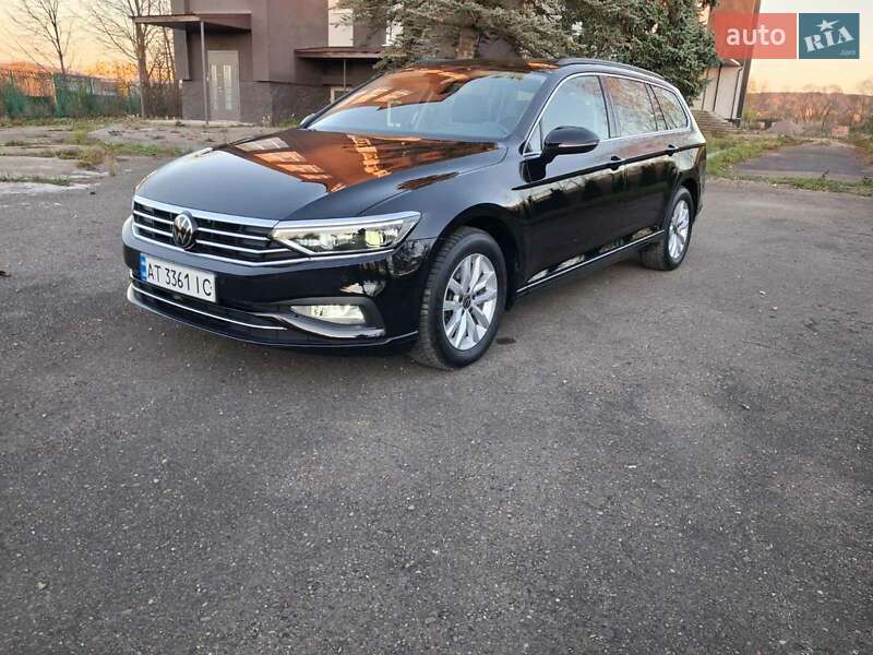 Универсал Volkswagen Passat 2020 в Калуше