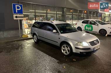 Універсал Volkswagen Passat 2003 в Запоріжжі