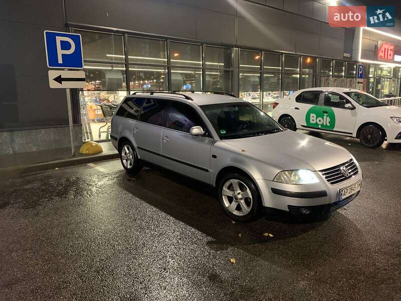 Универсал Volkswagen Passat 2003 в Запорожье