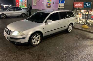 Универсал Volkswagen Passat 2003 в Запорожье