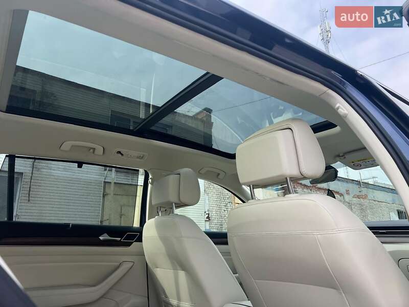 Универсал Volkswagen Passat 2016 в Киеве фото 31 Универсал Volkswagen Passat 2016 в Киеве