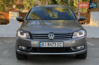 Універсал Volkswagen Passat 2011 в Смілі