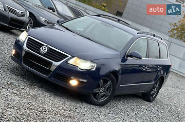 Универсал Volkswagen Passat 2009 в Житомире