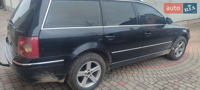 Універсал Volkswagen Passat 2004 в Миколаєві