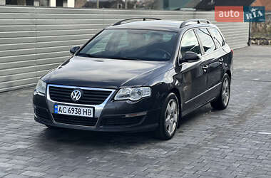 Універсал Volkswagen Passat 2005 в Володимир-Волинському