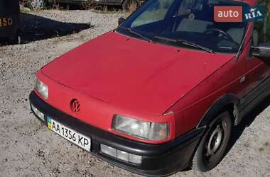 Универсал Volkswagen Passat 1991 в Киеве