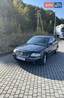 Седан Volkswagen Passat 2004 в Червонограде