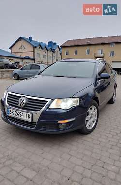 Універсал Volkswagen Passat 2007 в Івано-Франківську