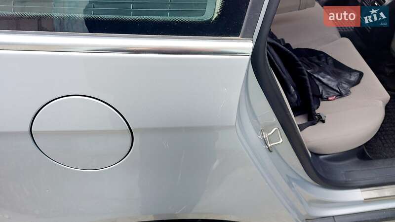 Универсал Volkswagen Passat 2005 в Светловодске