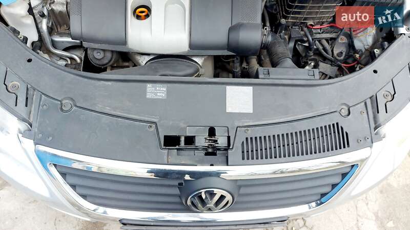 Универсал Volkswagen Passat 2005 в Светловодске