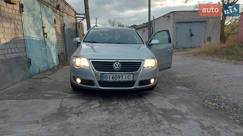 Універсал Volkswagen Passat 2005 в Світловодську