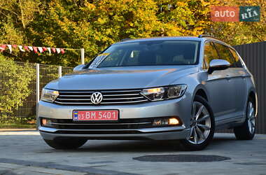 Універсал Volkswagen Passat 2017 в Дрогобичі