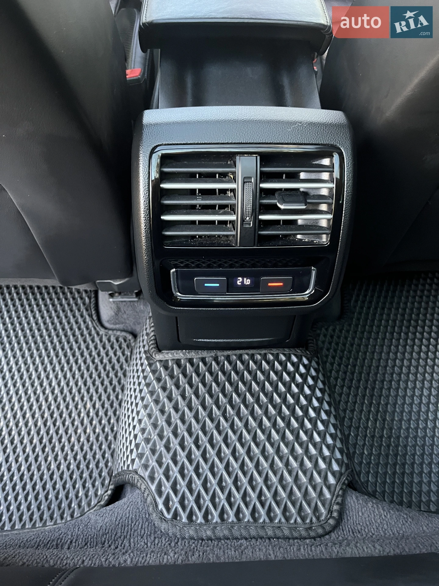 2015 Volkswagen Passat - мініатюра 14
