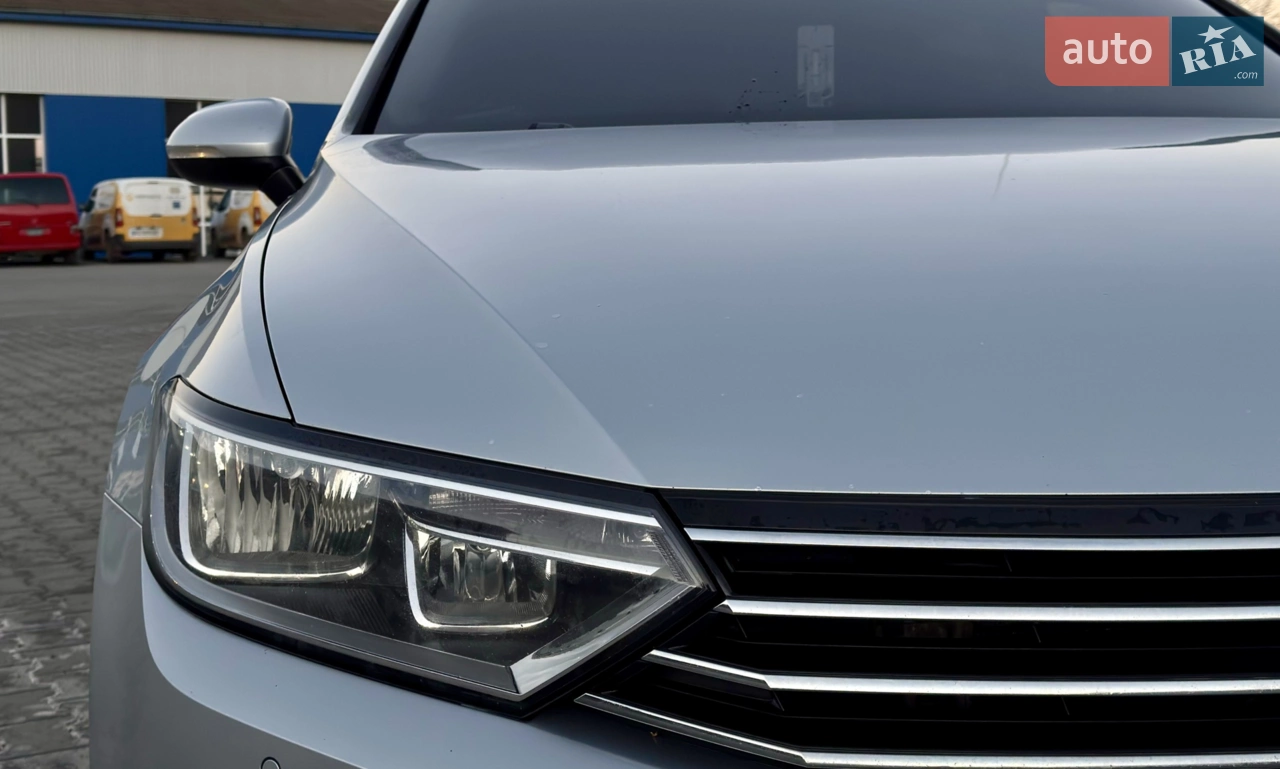 2017 Volkswagen Passat - мініатюра 39