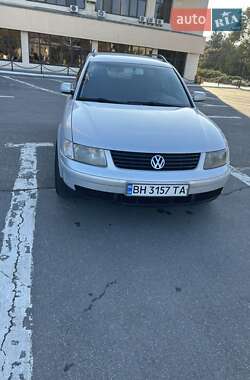 Универсал Volkswagen Passat 1999 в 