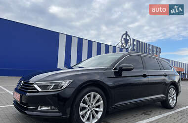 Универсал Volkswagen Passat 2018 в Дубно