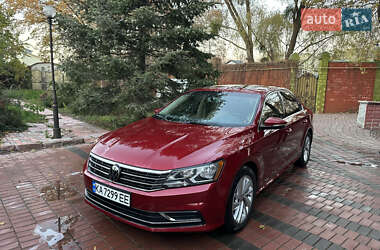 Седан Volkswagen Passat 2018 в 