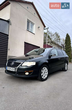 Универсал Volkswagen Passat 2005 в Каменке