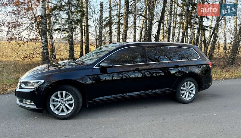Универсал Volkswagen Passat 2019 в Житомире