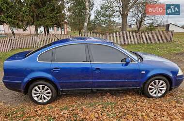 Седан Volkswagen Passat 2001 в Луцке