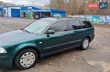 Универсал Volkswagen Passat 2001 в Львове