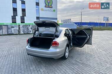 Седан Volkswagen Passat 2014 в Ровно