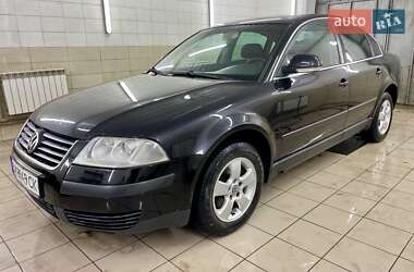 Седан Volkswagen Passat 2004 в Сумах