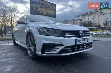 Седан Volkswagen Passat 2018 в Львові