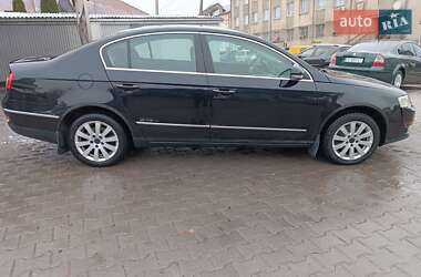 Седан Volkswagen Passat 2005 в Чернівцях