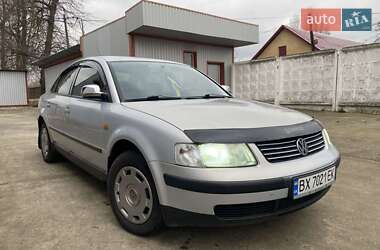 Седан Volkswagen Passat 1997 в Ярмолинцах