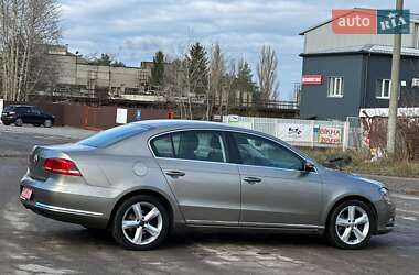 Универсал Volkswagen Passat 2013 в Луцке