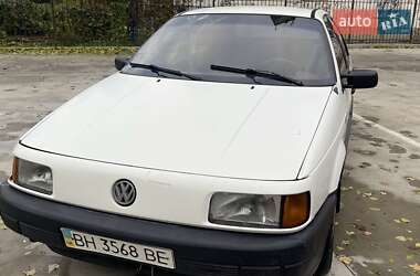 Седан Volkswagen Passat 1989 в Одессе