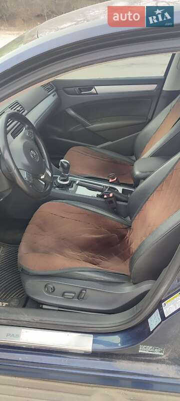Седан Volkswagen Passat 2013 в Запорожье