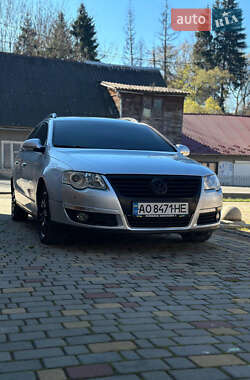 Универсал Volkswagen Passat 2007 в Лазещине