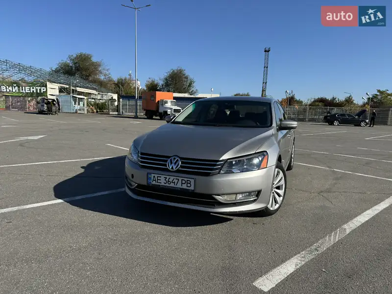 Volkswagen Passat 2012 VIN WVWZZZ3CZCE186920 фото оголошення 17 з 53