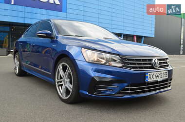 Седан Volkswagen Passat 2016 в Киеве