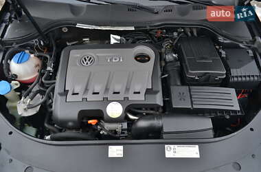 Универсал Volkswagen Passat 2012 в Бердичеве