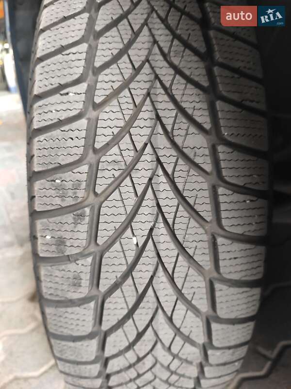 Універсал Volkswagen Passat 2017 в Львові