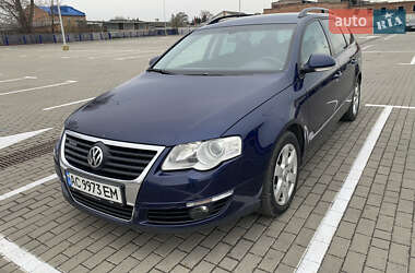 Универсал Volkswagen Passat 2010 в Тернополе