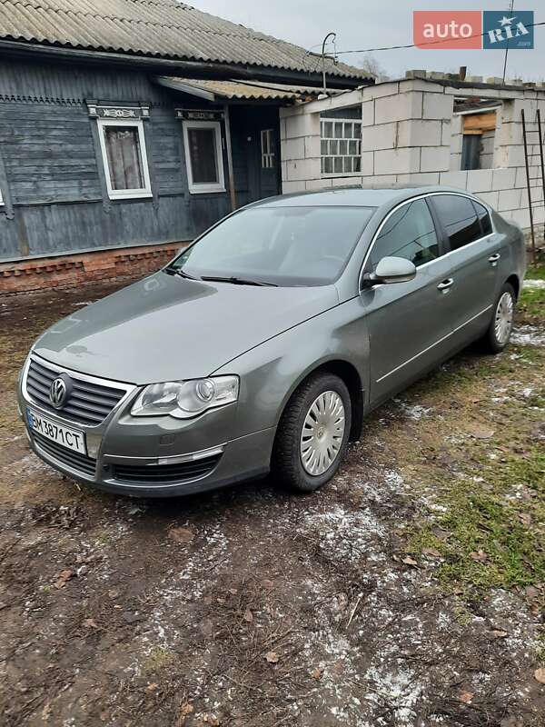 Седан Volkswagen Passat 2005 в Конотопе