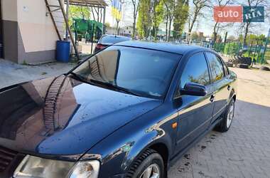 Седан Volkswagen Passat 1996 в Кам'янець-Подільському