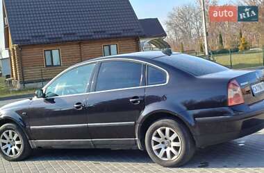 Седан Volkswagen Passat 2001 в Бершади