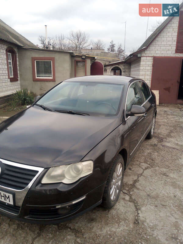 Седан Volkswagen Passat 2008 в Киеве