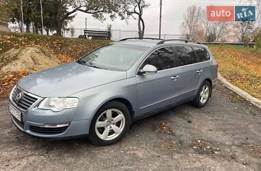 Универсал Volkswagen Passat 2008 в Сумах