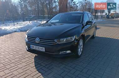 Универсал Volkswagen Passat 2015 в Житомире