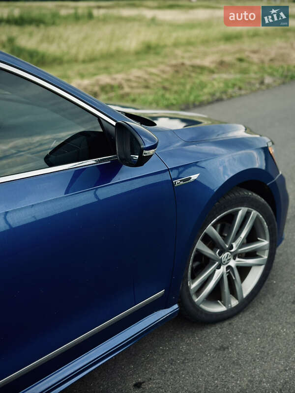 Седан Volkswagen Passat 2016 в Киеве фото 13 Седан Volkswagen Passat 2016 в Киеве