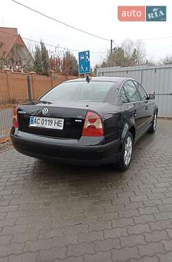 Седан Volkswagen Passat 2001 в Луцьку