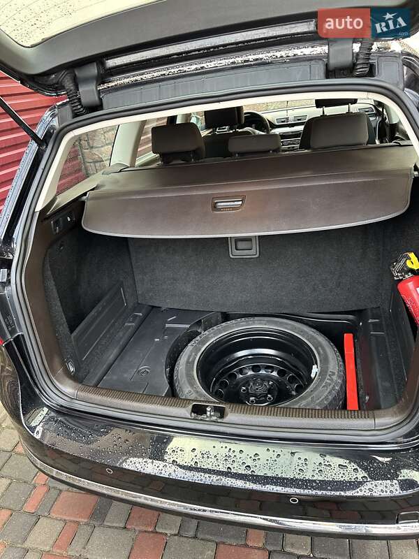 Універсал Volkswagen Passat 2012 в Чорткові