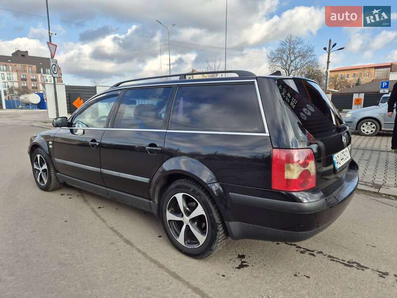 Універсал Volkswagen Passat 2002 в Старокостянтинові